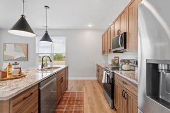 Stainless Steel Appliances at Townhomes at Preserve, MN, 55374